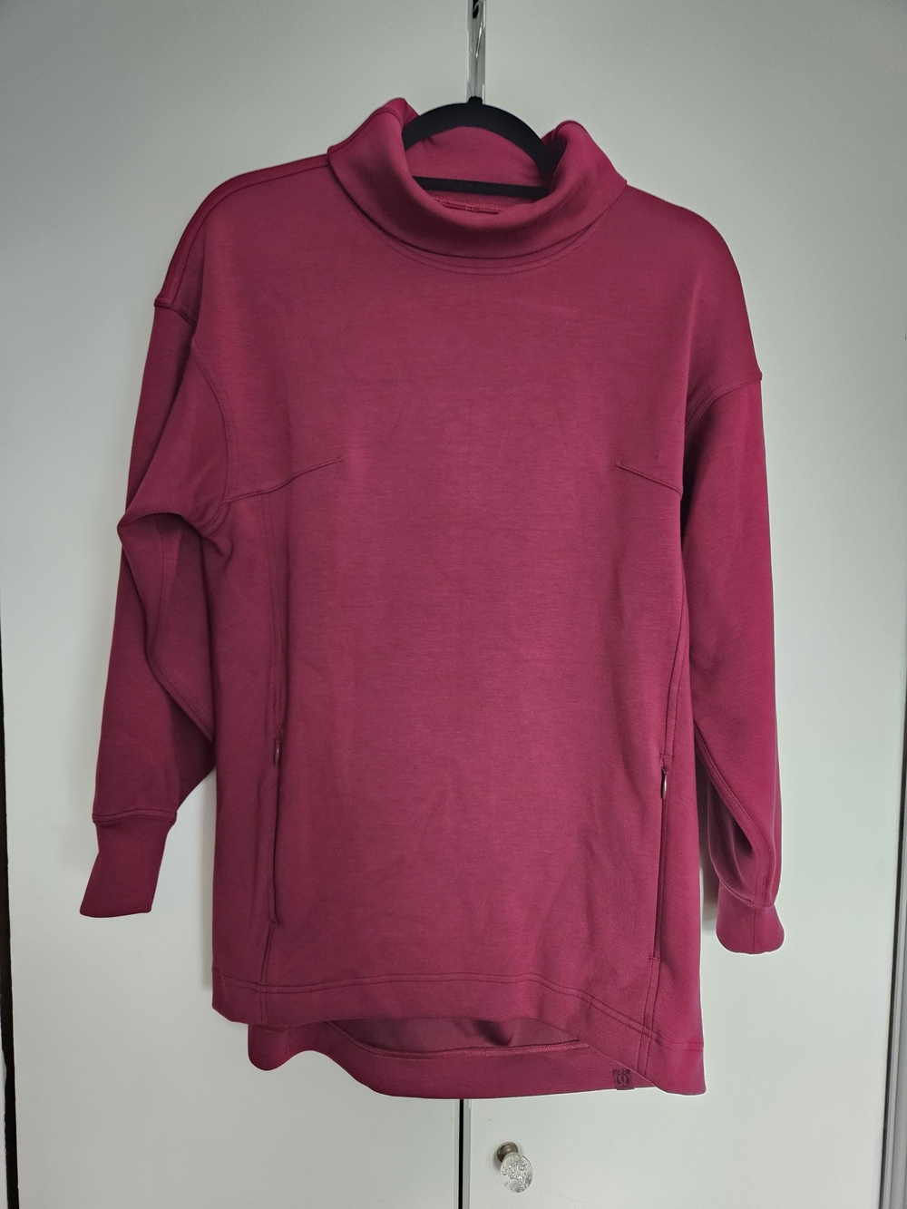 Lululemon Athletica Rose Pink Cowl/Turtle Neck Pullover Sweater
